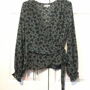 Max studio tie blouse